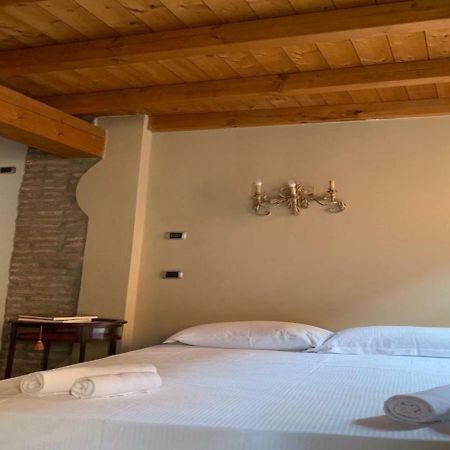 Whouse Suite Gold Towers Bolonia Exterior foto