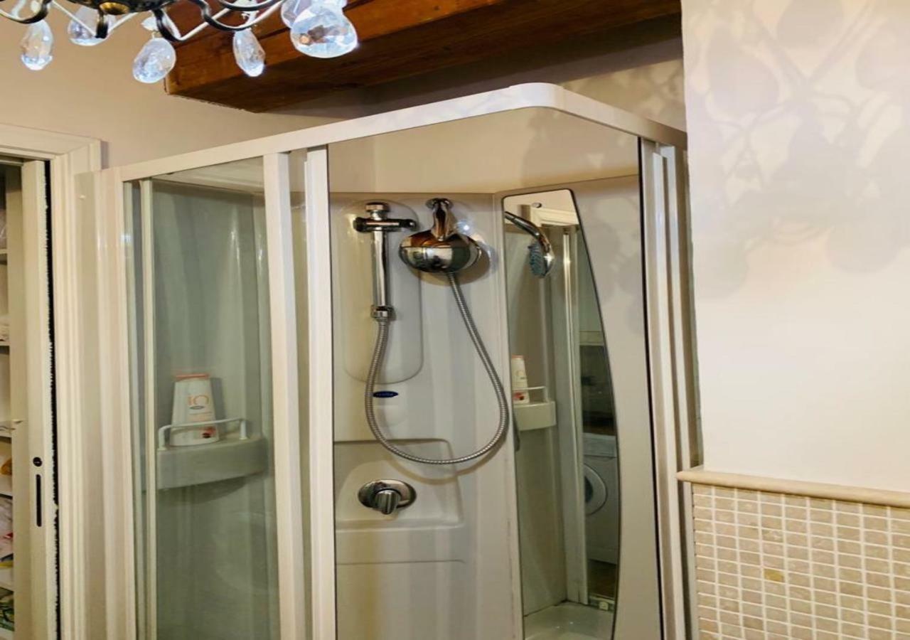 Whouse Suite Gold Towers Bolonia Exterior foto