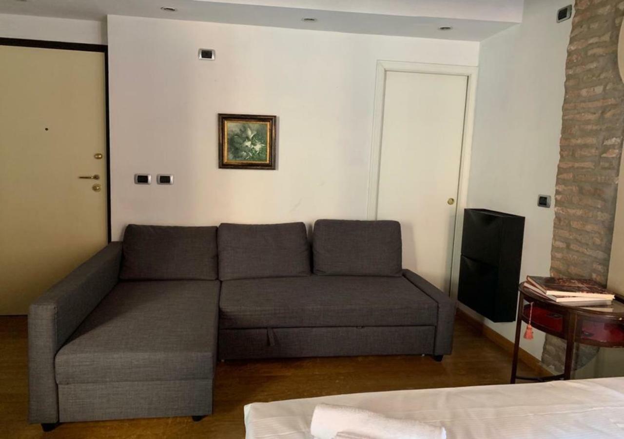 Whouse Suite Gold Towers Bolonia Exterior foto
